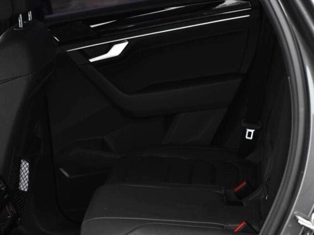 Сірий Фольксваген Туарег, об'ємом двигуна 3 л та пробігом 204 тис. км за 41999 $, фото 23 на Automoto.ua