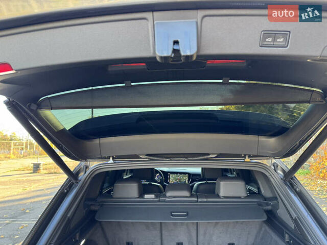 Фольксваген Туарег 2020 у Кривому Розі на Automoto.ua Сірий Фольксваген Туарег, об'ємом двигуна 3.96 л та пробігом 111 тис. км за 72000 $, фото 27 на Automoto.ua