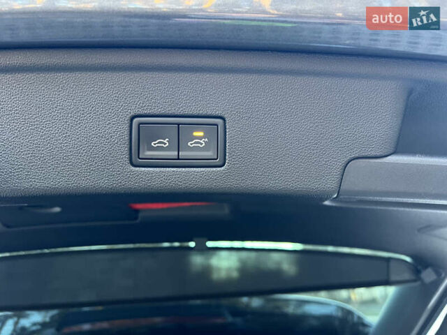 Серый Фольксваген Туарег, объемом двигателя 2.99 л и пробегом 88 тыс. км за 46800 $, фото 15 на Automoto.ua