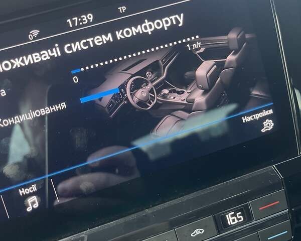 Серый Фольксваген Туарег, объемом двигателя 2.97 л и пробегом 224 тыс. км за 40000 $, фото 52 на Automoto.ua