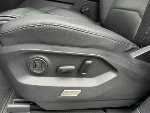 Серый Фольксваген Туарег, объемом двигателя 3 л и пробегом 62 тыс. км за 57950 $, фото 18 на Automoto.ua