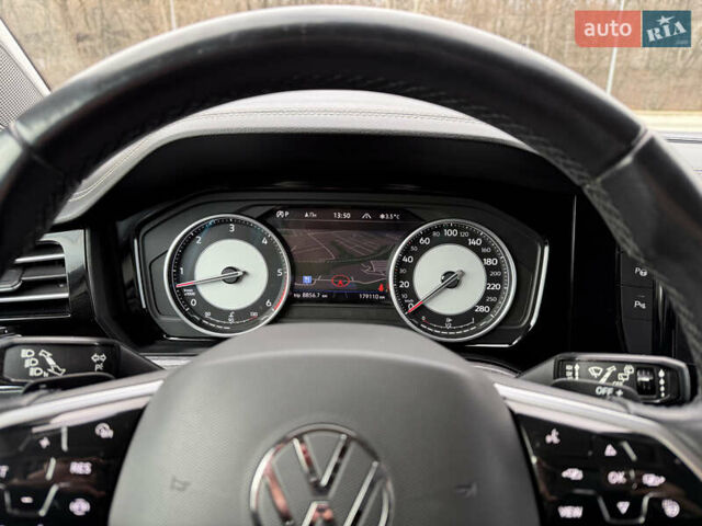 Сірий Фольксваген Туарег, об'ємом двигуна 2.97 л та пробігом 180 тис. км за 39500 $, фото 16 на Automoto.ua