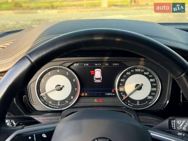 Серый Фольксваген Туарег, объемом двигателя 3 л и пробегом 115 тыс. км за 40500 $, фото 19 на Automoto.ua