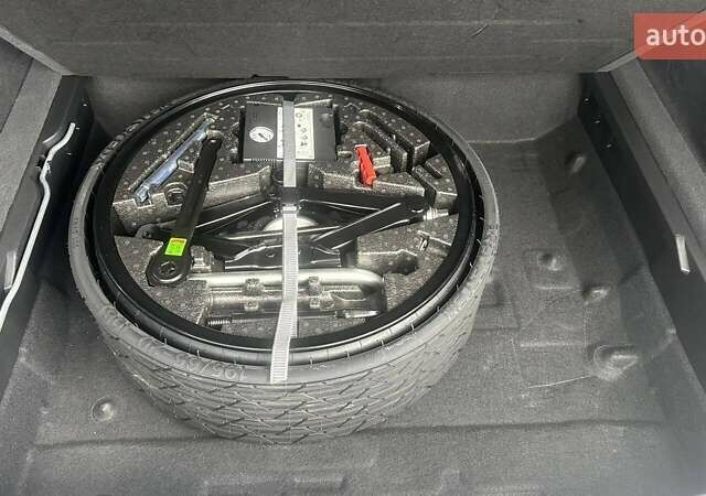 Сірий Фольксваген Туарег, об'ємом двигуна 3 л та пробігом 88 тис. км за 39726 $, фото 17 на Automoto.ua