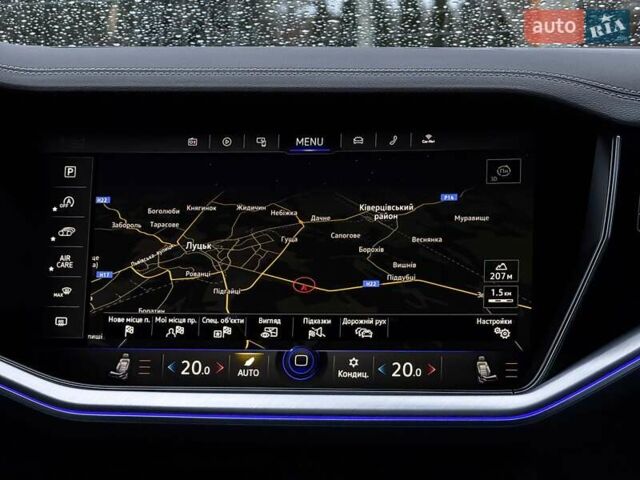 Серый Фольксваген Туарег, объемом двигателя 3 л и пробегом 135 тыс. км за 52999 $, фото 85 на Automoto.ua