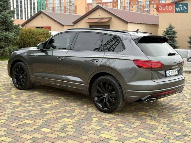 Серый Фольксваген Туарег, объемом двигателя 2.97 л и пробегом 97 тыс. км за 58700 $, фото 6 на Automoto.ua