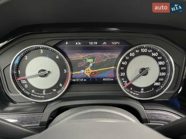 Сірий Фольксваген Туарег, об'ємом двигуна 2.97 л та пробігом 85 тис. км за 49700 $, фото 29 на Automoto.ua