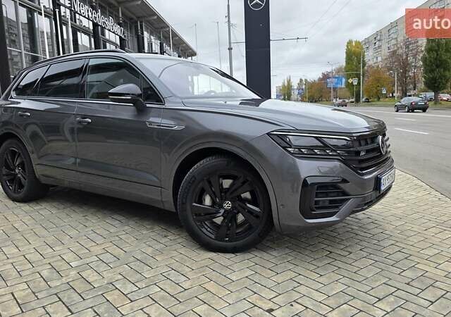 Серый Фольксваген Туарег, объемом двигателя 2.99 л и пробегом 90 тыс. км за 54500 $, фото 16 на Automoto.ua