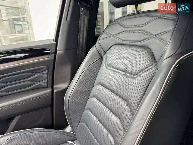 Серый Фольксваген Туарег, объемом двигателя 2.97 л и пробегом 86 тыс. км за 58000 $, фото 23 на Automoto.ua