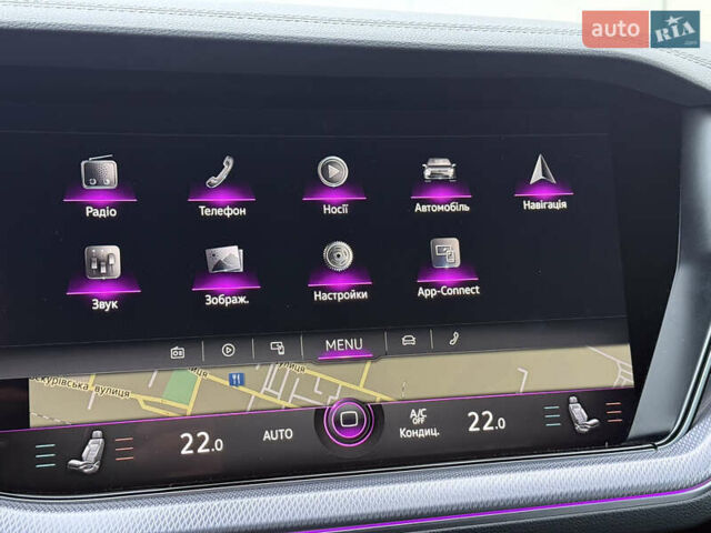 Серый Фольксваген Туарег, объемом двигателя 2.97 л и пробегом 160 тыс. км за 53700 $, фото 51 на Automoto.ua