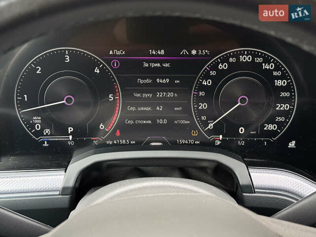 Серый Фольксваген Туарег, объемом двигателя 2.97 л и пробегом 160 тыс. км за 53700 $, фото 40 на Automoto.ua