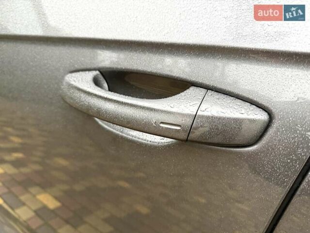 Серый Фольксваген Туарег, объемом двигателя 2.97 л и пробегом 79 тыс. км за 57900 $, фото 13 на Automoto.ua