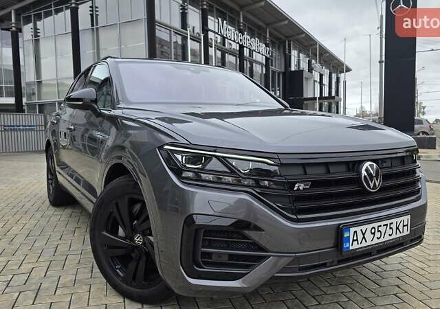 Серый Фольксваген Туарег, объемом двигателя 2.99 л и пробегом 90 тыс. км за 54500 $, фото 38 на Automoto.ua