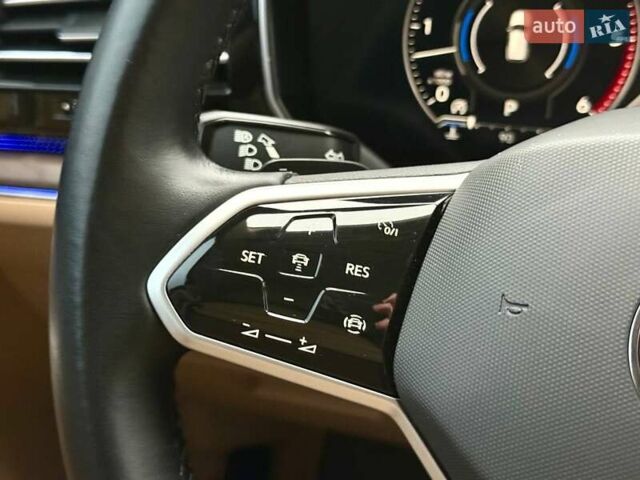 Сірий Фольксваген Туарег, об'ємом двигуна 2.97 л та пробігом 98 тис. км за 58500 $, фото 22 на Automoto.ua