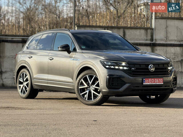 Сірий Фольксваген Туарег, об'ємом двигуна 3 л та пробігом 175 тис. км за 53999 $, фото 9 на Automoto.ua