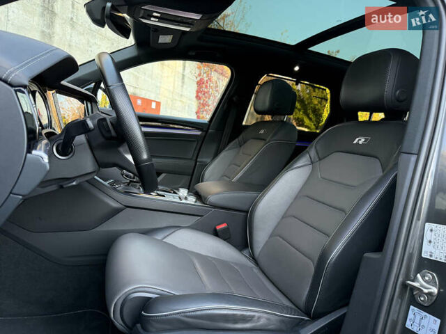 Сірий Фольксваген Туарег, об'ємом двигуна 3 л та пробігом 175 тис. км за 53999 $, фото 80 на Automoto.ua