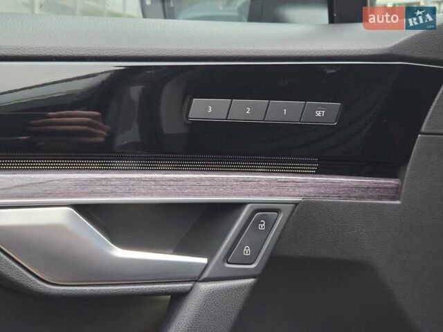 Серый Фольксваген Туарег, объемом двигателя 3 л и пробегом 120 тыс. км за 50300 $, фото 17 на Automoto.ua