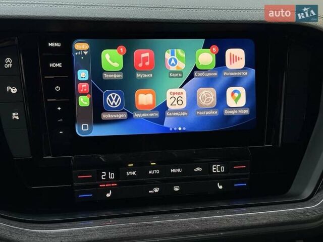 Серый Фольксваген Туарег, объемом двигателя 3 л и пробегом 41 тыс. км за 46900 $, фото 22 на Automoto.ua