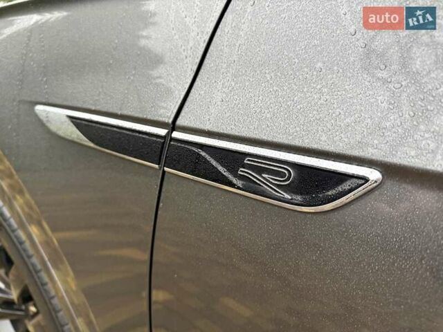 Серый Фольксваген Туарег, объемом двигателя 2.97 л и пробегом 79 тыс. км за 57900 $, фото 14 на Automoto.ua