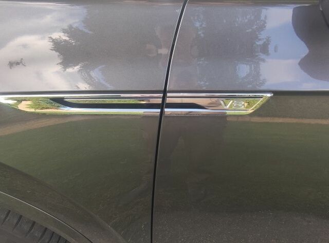 Сірий Фольксваген Туарег, об'ємом двигуна 4 л та пробігом 178 тис. км за 55000 $, фото 6 на Automoto.ua