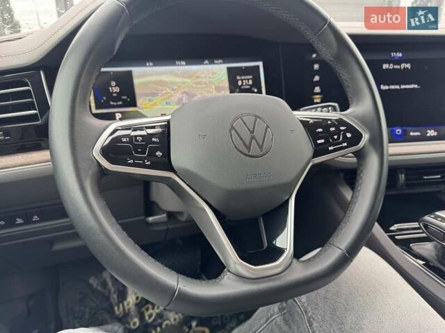 Серый Фольксваген Туарег, объемом двигателя 2.97 л и пробегом 158 тыс. км за 57900 $, фото 12 на Automoto.ua