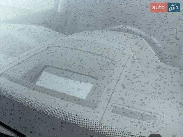 Серый Фольксваген Туарег, объемом двигателя 2.97 л и пробегом 158 тыс. км за 57900 $, фото 44 на Automoto.ua