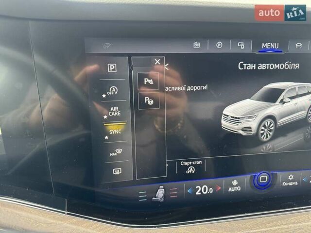 Серый Фольксваген Туарег, объемом двигателя 2.97 л и пробегом 158 тыс. км за 57900 $, фото 9 на Automoto.ua