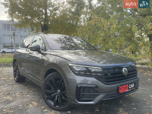 Серый Фольксваген Туарег, объемом двигателя 3 л и пробегом 97 тыс. км за 59400 $, фото 11 на Automoto.ua