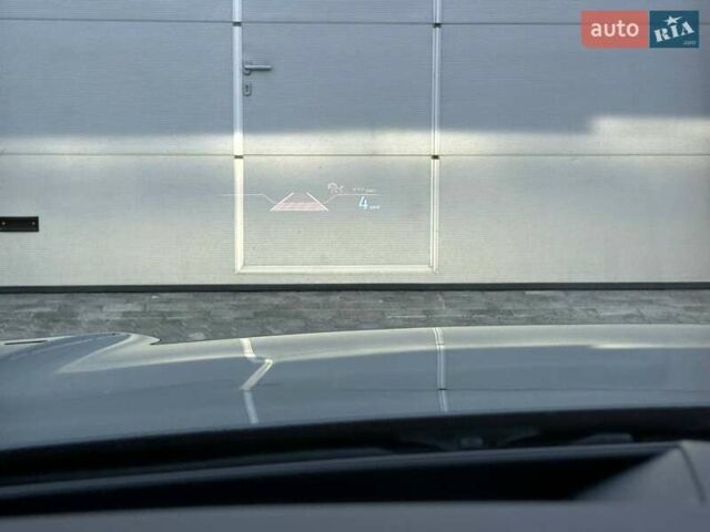 Серый Фольксваген Туарег, объемом двигателя 2.97 л и пробегом 156 тыс. км за 55300 $, фото 31 на Automoto.ua