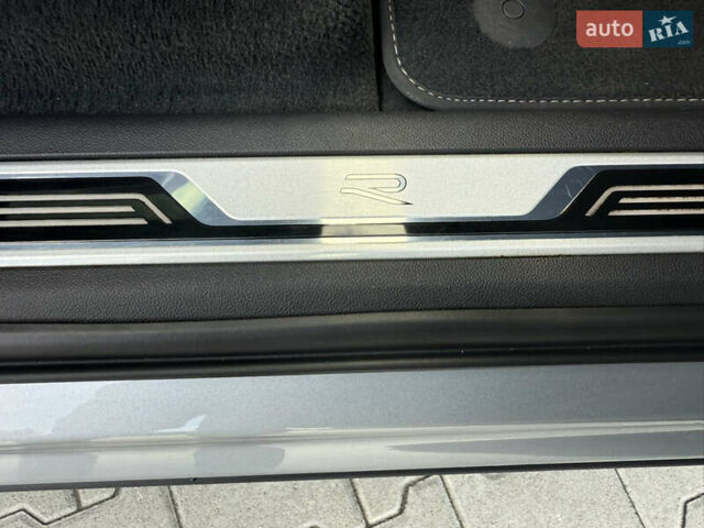 Серый Фольксваген Туарег, объемом двигателя 2.97 л и пробегом 118 тыс. км за 57900 $, фото 51 на Automoto.ua