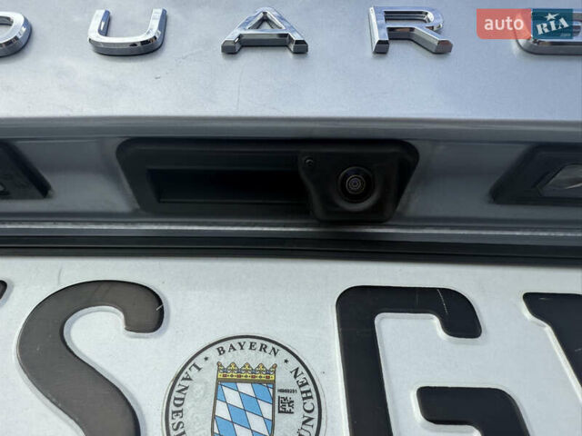 Серый Фольксваген Туарег, объемом двигателя 2.97 л и пробегом 118 тыс. км за 57900 $, фото 45 на Automoto.ua