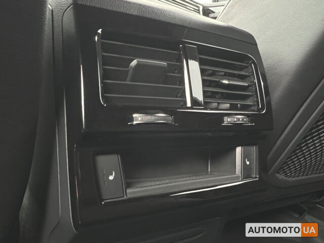 Сірий Фольксваген Туарег, об'ємом двигуна 3 л та пробігом 57 тис. км за 67600 $, фото 14 на Automoto.ua