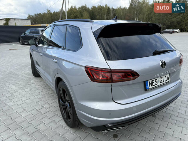 Серый Фольксваген Туарег, объемом двигателя 2.97 л и пробегом 118 тыс. км за 57900 $, фото 16 на Automoto.ua