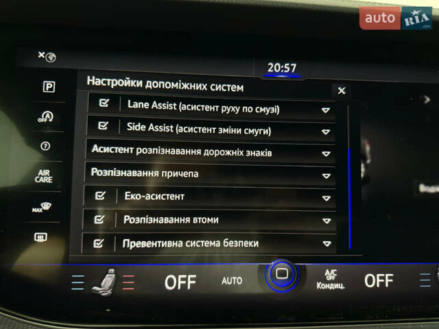 Серый Фольксваген Туарег, объемом двигателя 3 л и пробегом 141 тыс. км за 57999 $, фото 92 на Automoto.ua