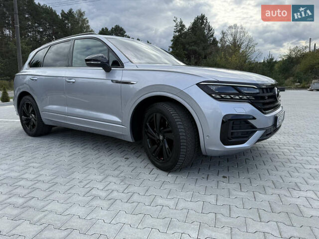 Серый Фольксваген Туарег, объемом двигателя 2.97 л и пробегом 118 тыс. км за 57900 $, фото 9 на Automoto.ua