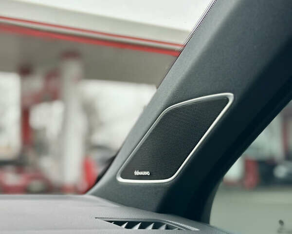 Серый Фольксваген Туарег, объемом двигателя 2.99 л и пробегом 135 тыс. км за 57000 $, фото 22 на Automoto.ua