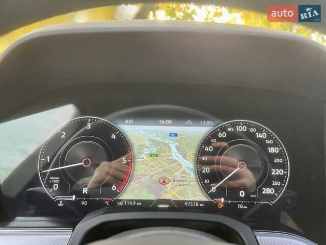 Серый Фольксваген Туарег, объемом двигателя 3 л и пробегом 97 тыс. км за 58999 $, фото 42 на Automoto.ua