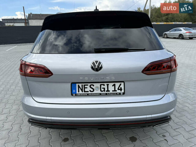 Серый Фольксваген Туарег, объемом двигателя 2.97 л и пробегом 118 тыс. км за 57900 $, фото 15 на Automoto.ua
