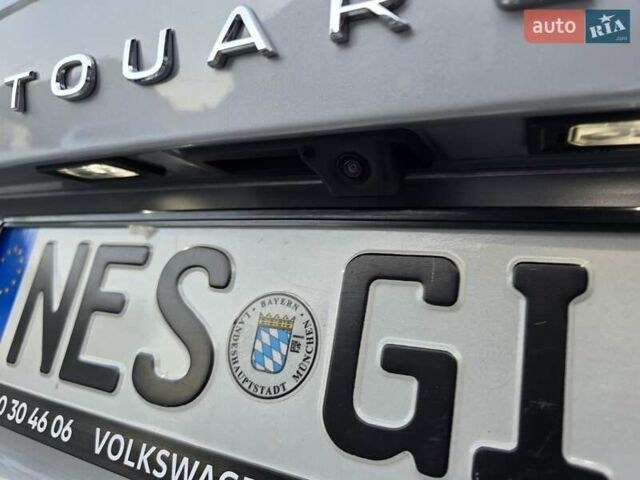 Сірий Фольксваген Туарег, об'ємом двигуна 2.97 л та пробігом 118 тис. км за 58999 $, фото 11 на Automoto.ua