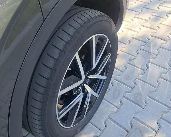 Серый Фольксваген Туарег, объемом двигателя 2.97 л и пробегом 81 тыс. км за 67500 $, фото 14 на Automoto.ua