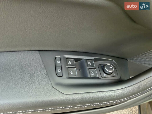 Серый Фольксваген Туарег, объемом двигателя 2.97 л и пробегом 45 тыс. км за 77575 $, фото 19 на Automoto.ua