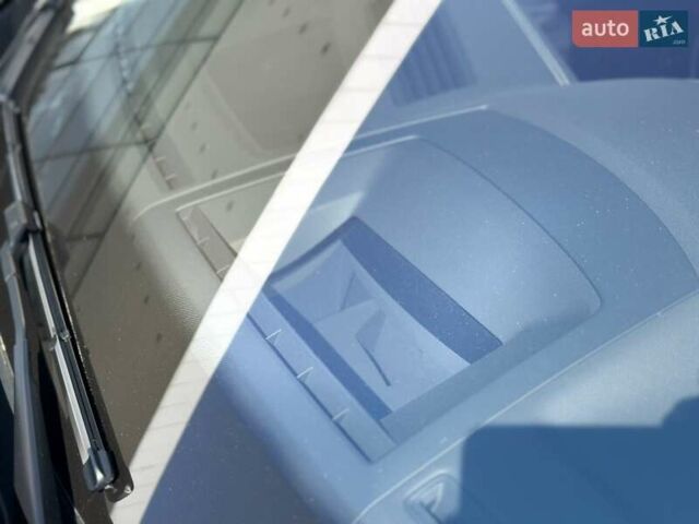 Серый Фольксваген Туарег, объемом двигателя 2.99 л и пробегом 13 тыс. км за 82000 $, фото 61 на Automoto.ua