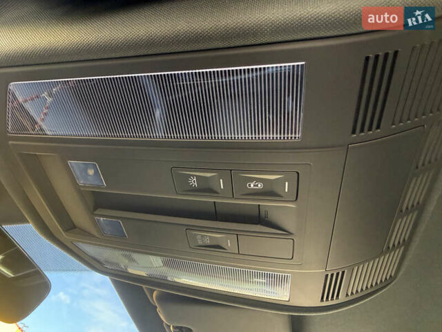 Серый Фольксваген Туарег, объемом двигателя 2.97 л и пробегом 45 тыс. км за 77575 $, фото 29 на Automoto.ua