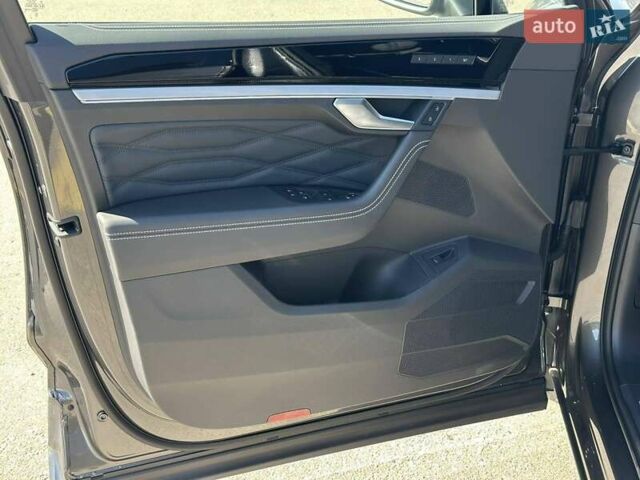 Серый Фольксваген Туарег, объемом двигателя 2.99 л и пробегом 13 тыс. км за 82000 $, фото 18 на Automoto.ua