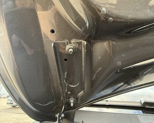 Серый Фольксваген Туарег, объемом двигателя 2.97 л и пробегом 45 тыс. км за 77575 $, фото 10 на Automoto.ua