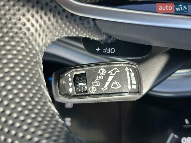 Серый Фольксваген Туарег, объемом двигателя 2.99 л и пробегом 13 тыс. км за 82000 $, фото 51 на Automoto.ua