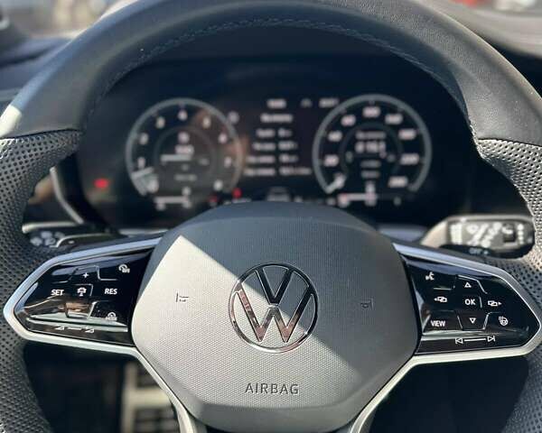 Серый Фольксваген Туарег, объемом двигателя 2.99 л и пробегом 13 тыс. км за 82000 $, фото 45 на Automoto.ua