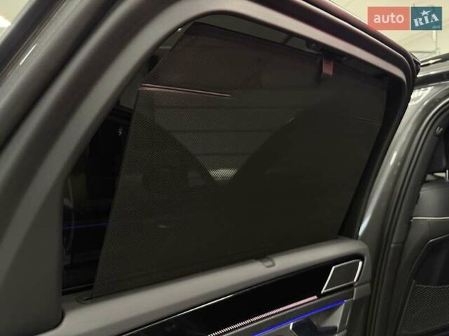 Серый Фольксваген Туарег, объемом двигателя 2.97 л и пробегом 39 тыс. км за 81500 $, фото 54 на Automoto.ua