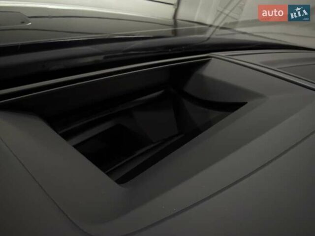 Серый Фольксваген Туарег, объемом двигателя 2.97 л и пробегом 39 тыс. км за 81500 $, фото 33 на Automoto.ua