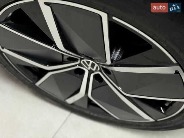 Серый Фольксваген Туарег, объемом двигателя 2.97 л и пробегом 39 тыс. км за 81500 $, фото 14 на Automoto.ua